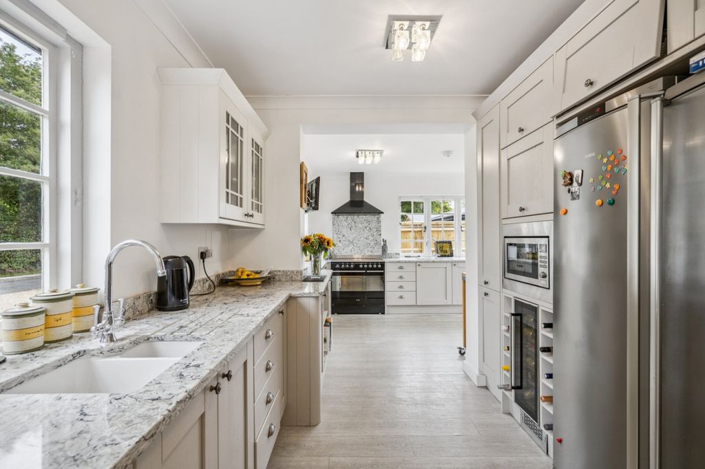 Property photo 3 of 21 Utility Area