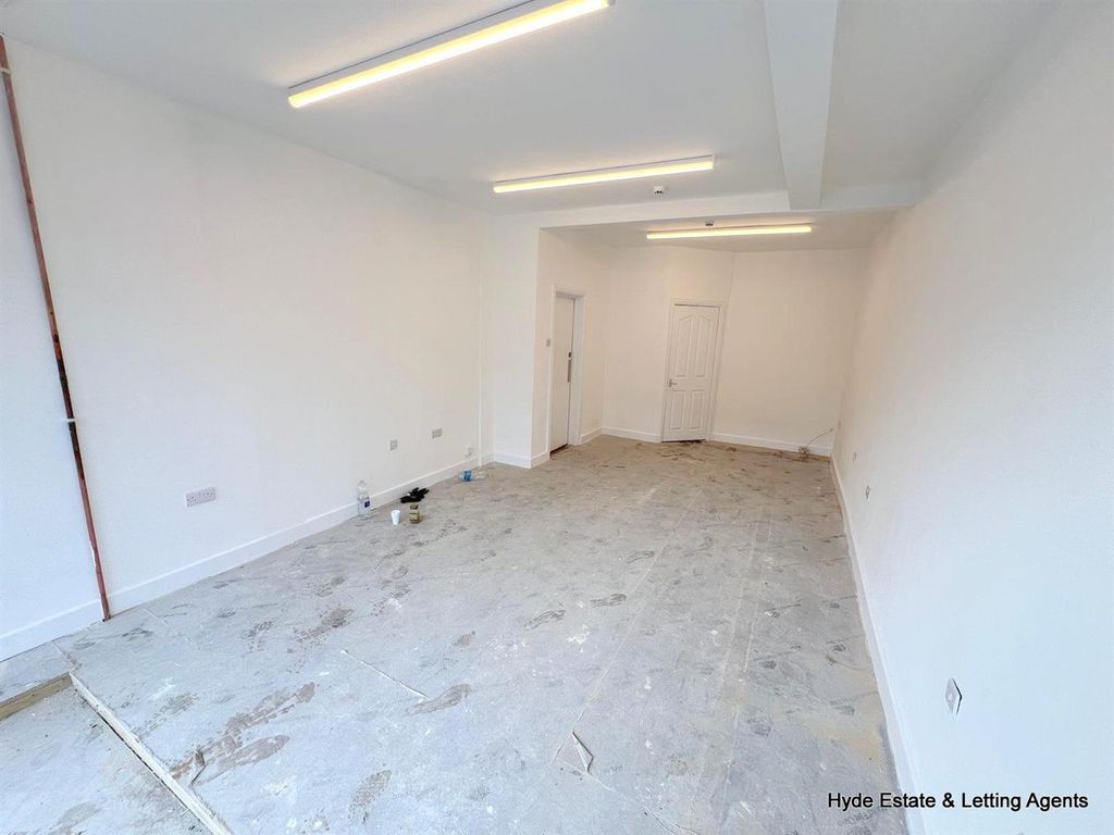 Property photo 3 of 14 Whatsapp Image 2026-02-16 At 14.14.16 (18).Jpg