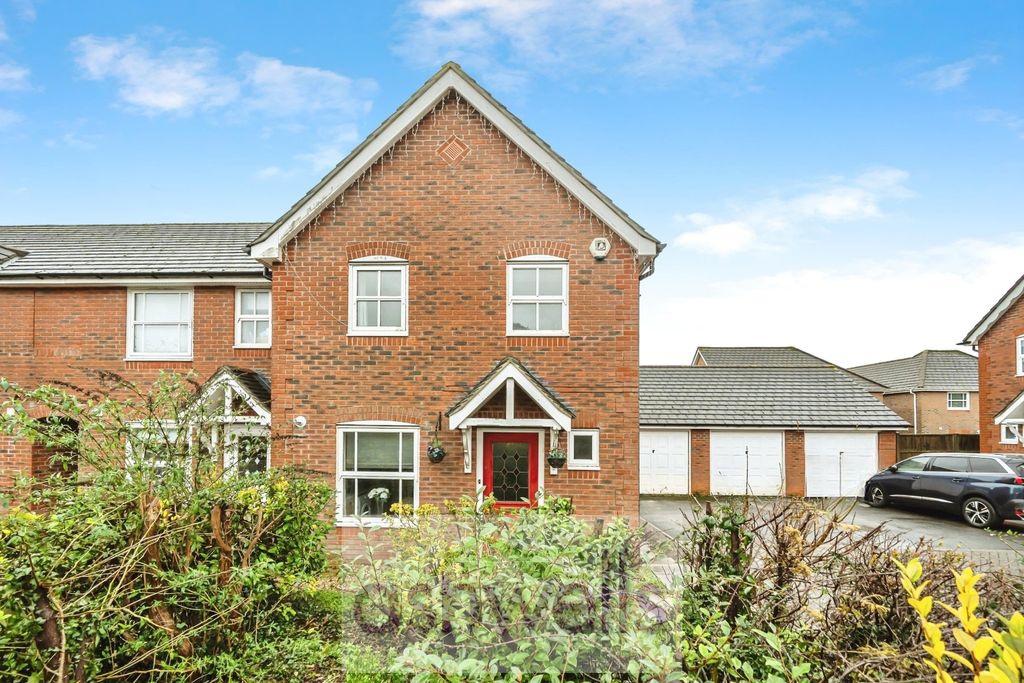 Property photo 1 of 20 Pbox-Img.Jpg