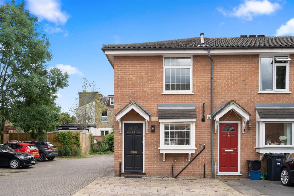 Property photo 1 of 13