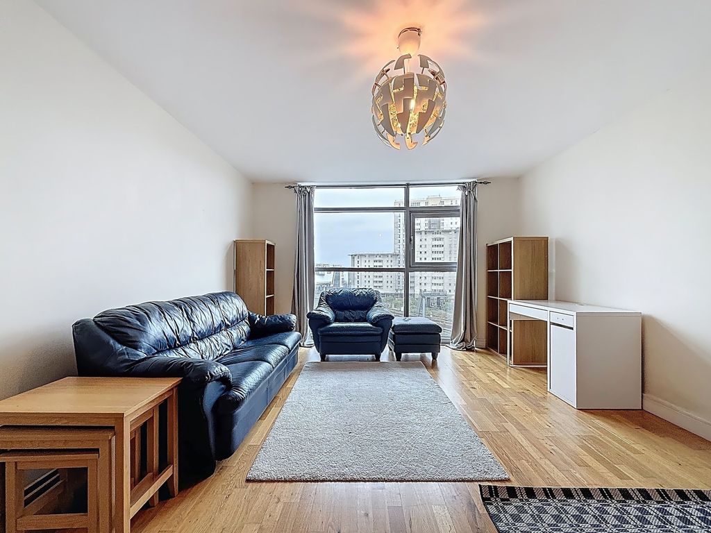 Property photo 3 of 18 Living Area