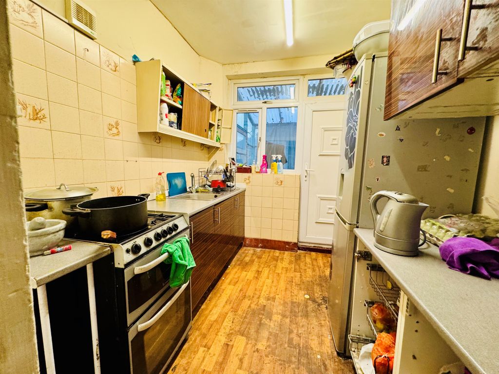 Property photo 2 of 9