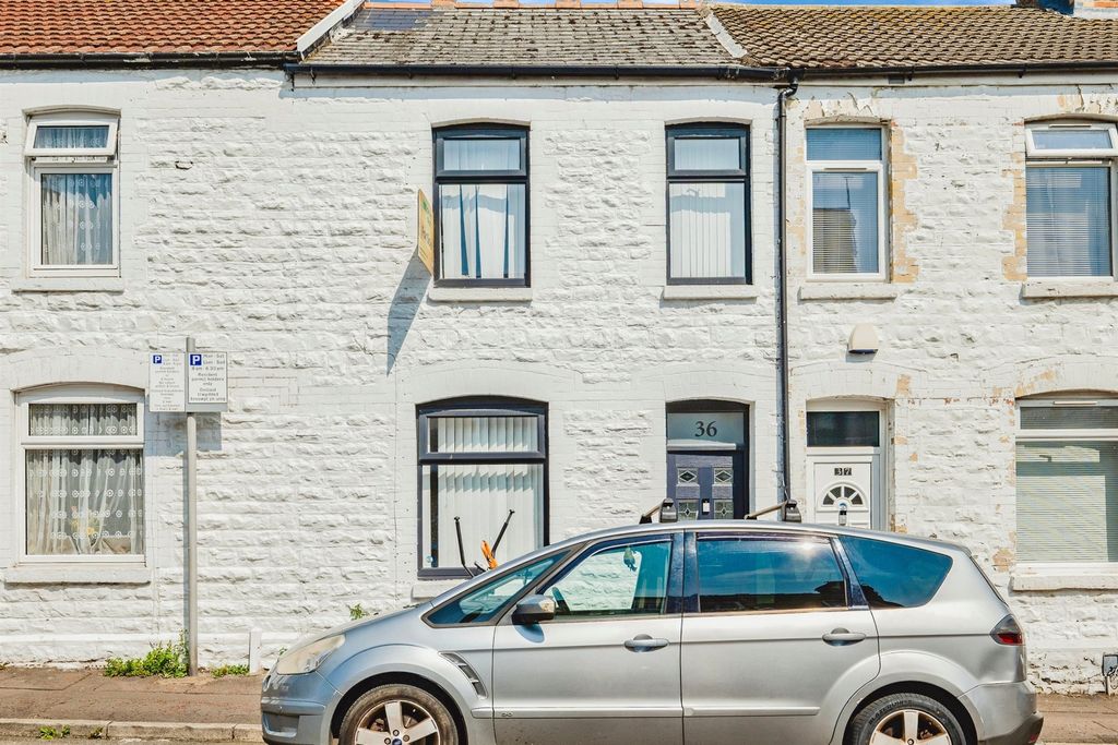 Property photo 1 of 15