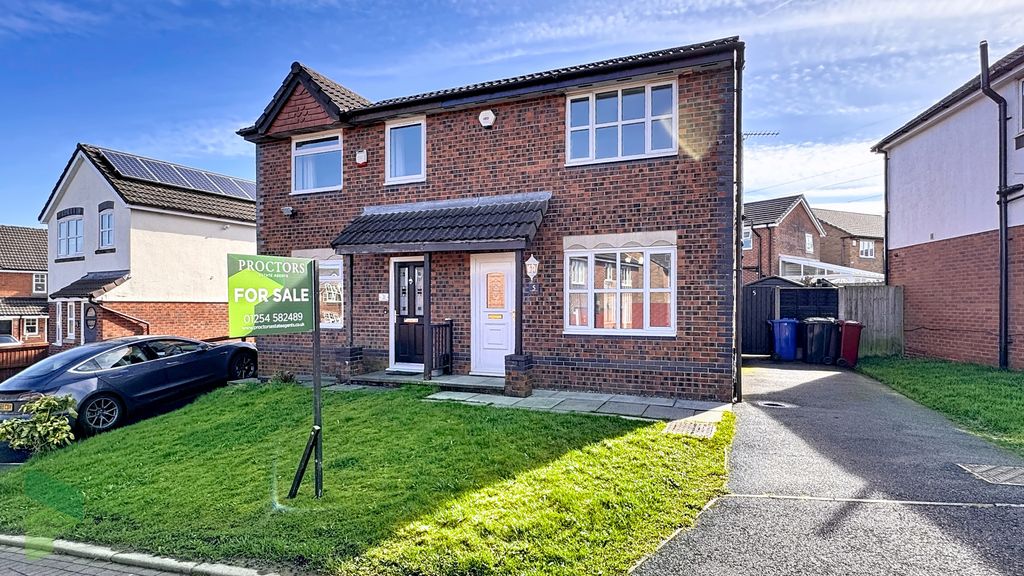 Property photo 1 of 23