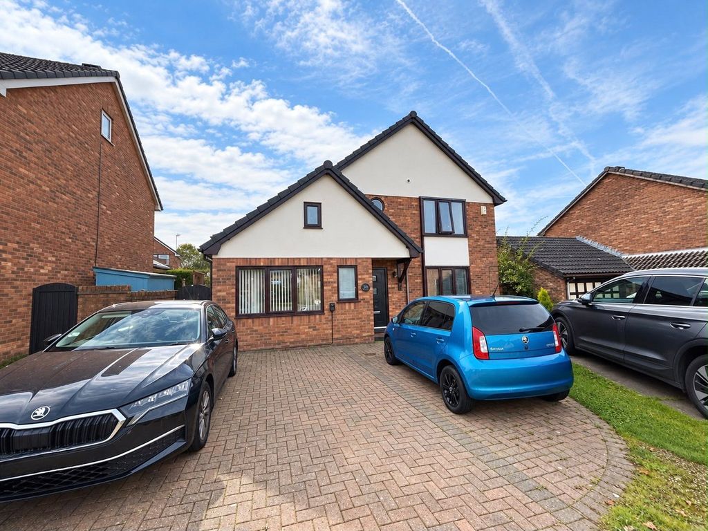Property photo 1 of 19 External