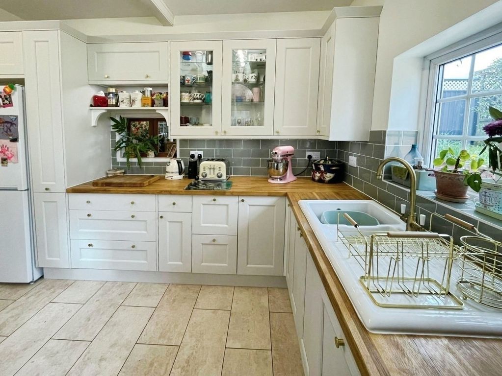 Property photo 2 of 26 Pbox-Img.Jpg