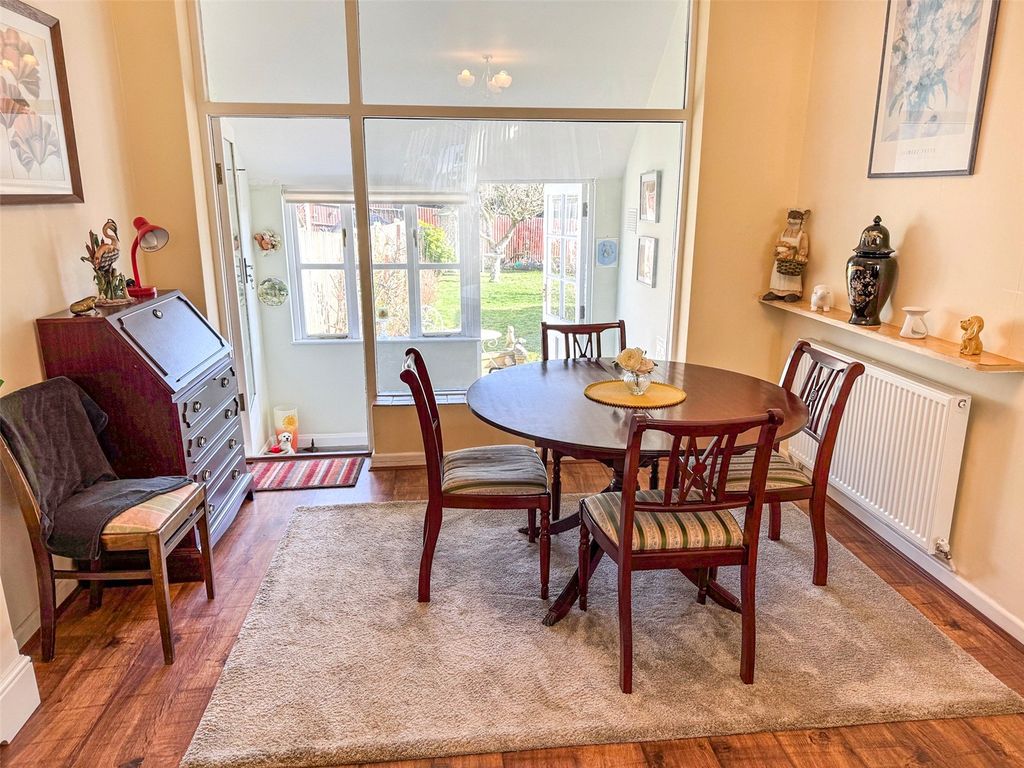 Property photo 3 of 14 Picture No. 11