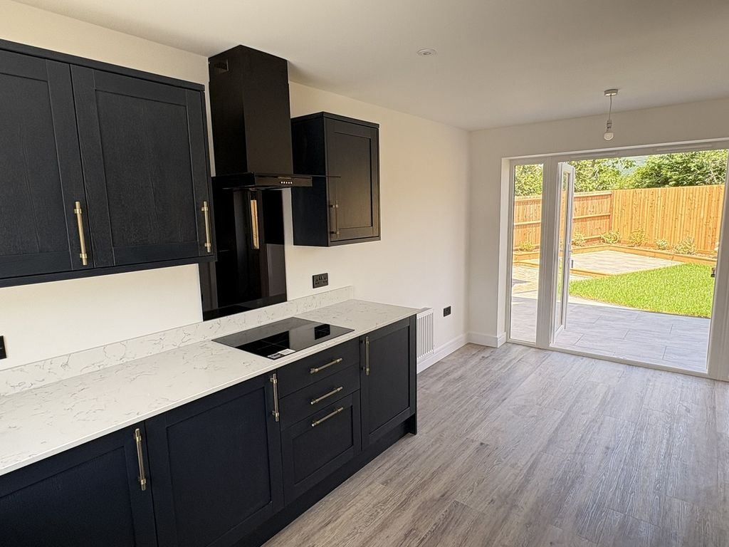 Property photo 2 of 17 Not Specified
