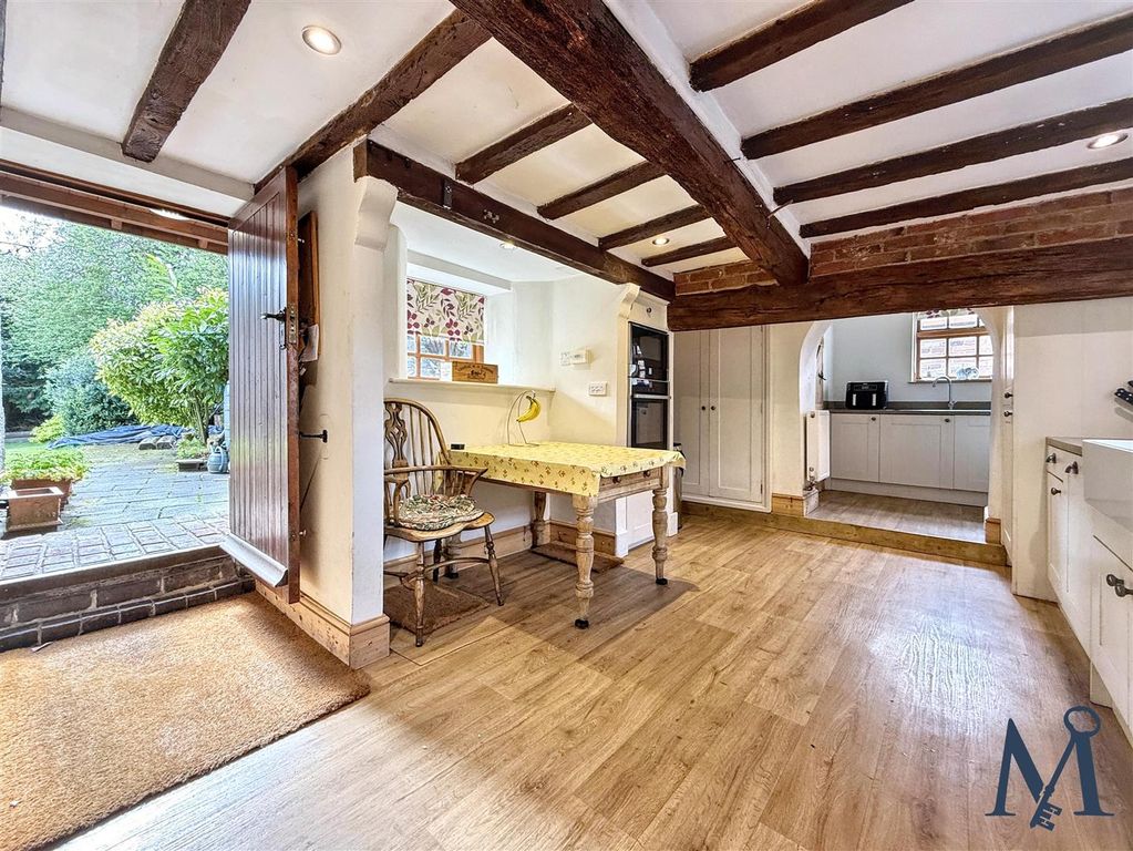 Property photo 3 of 30 Kitchen Diner