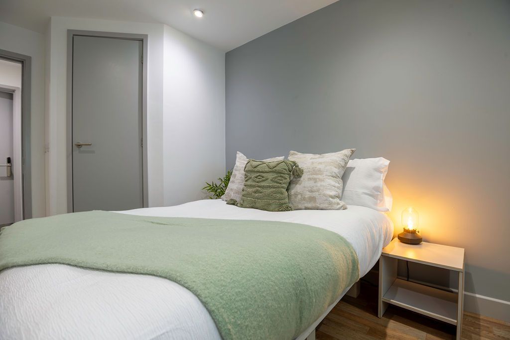 Property photo 3 of 20 Premium-En-Suite-8.Jpg