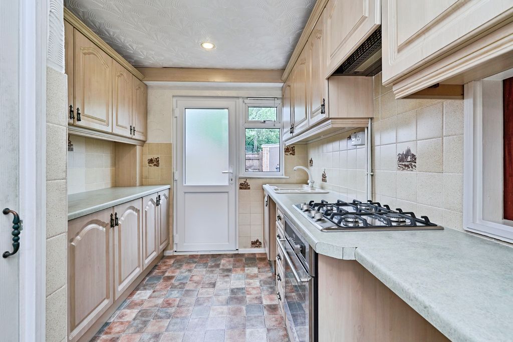 Property photo 2 of 10