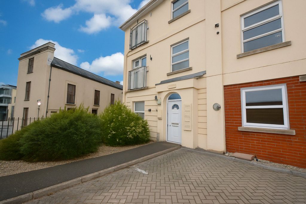 Property photo 1 of 8 Picture No. 09