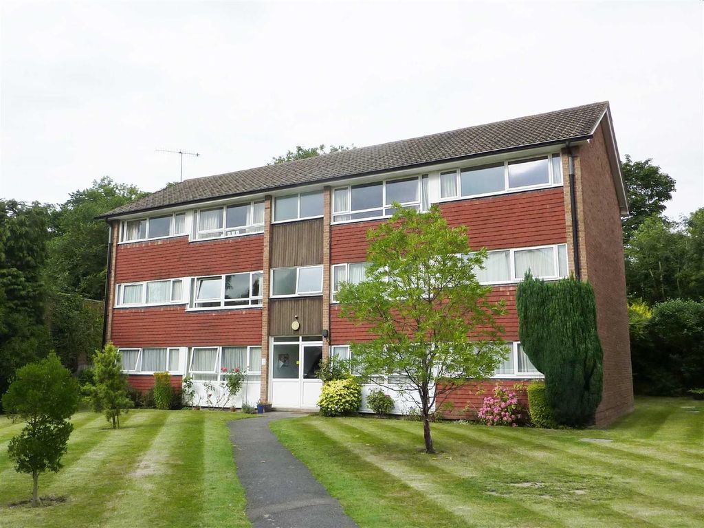 Property photo 1 of 5
