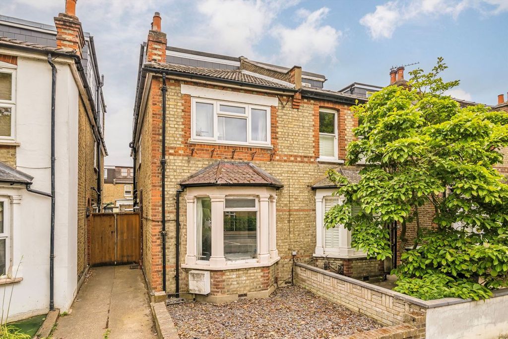 Property photo 1 of 6