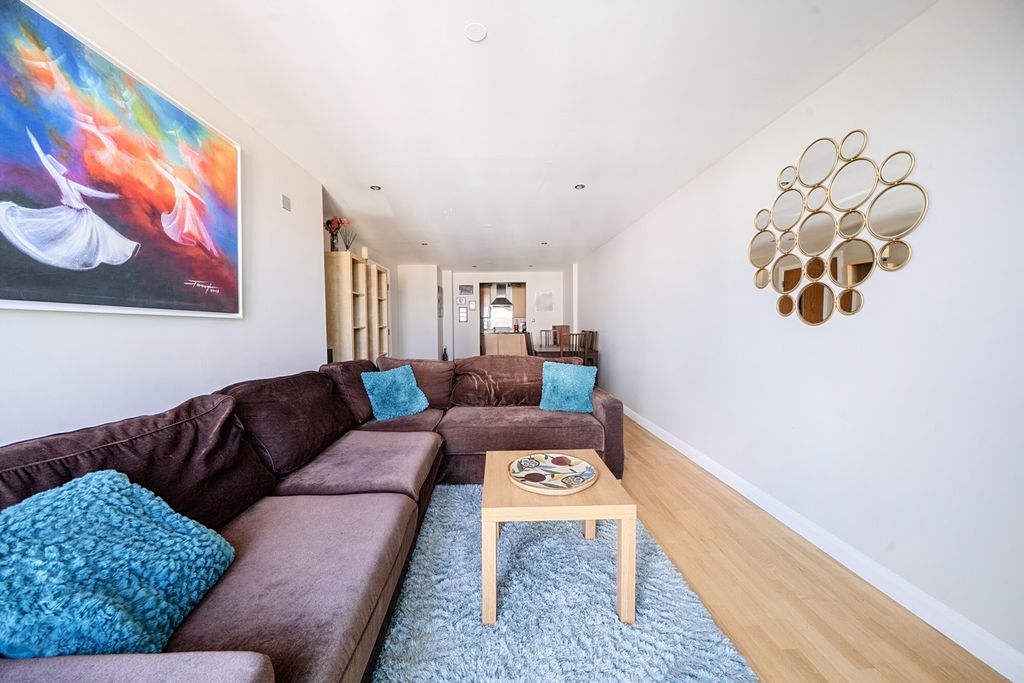 Property photo 2 of 16 1449367-3-69F4c0A...
