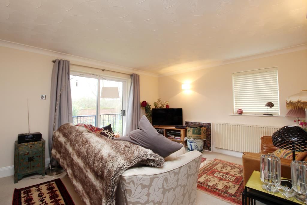 Property photo 3 of 6