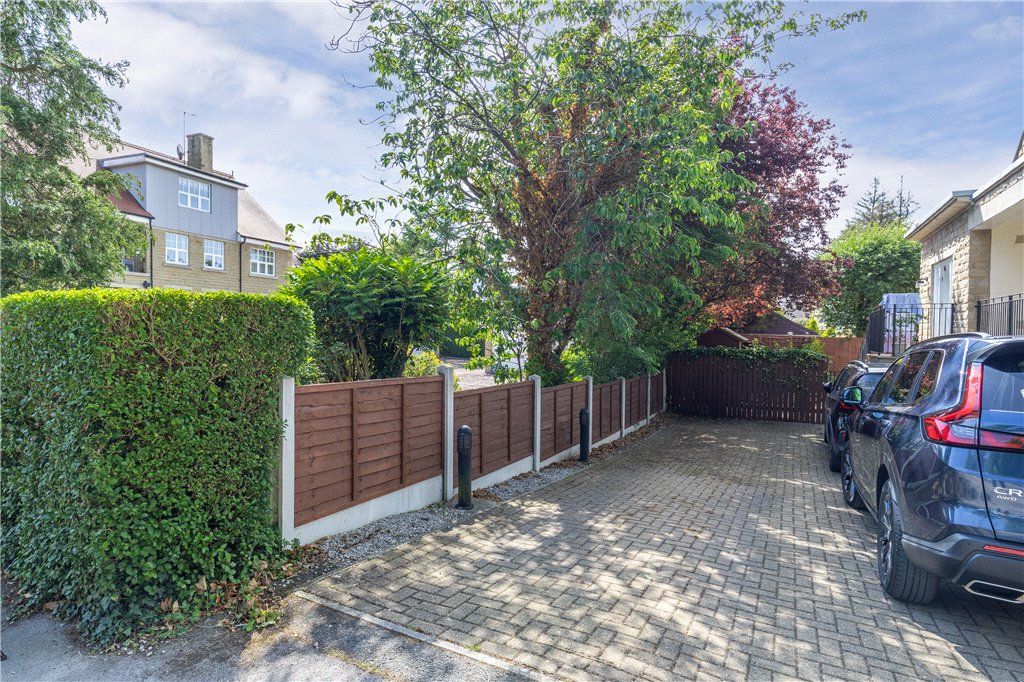 Additional image 19 of 2 bed flat for saleMiddleton Avenue, Ilkley, West Yorkshire LS29