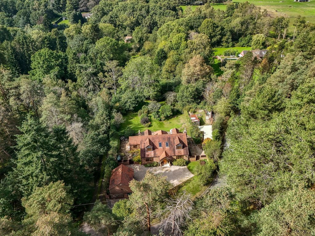 Property photo 3 of 78