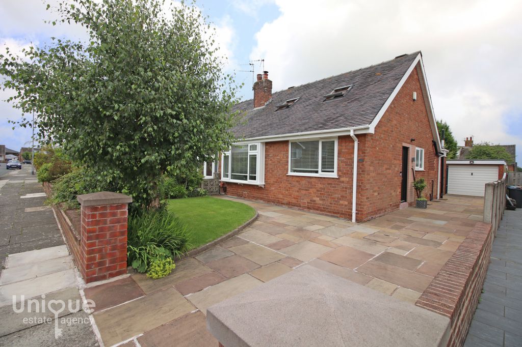 Property photo 1 of 26