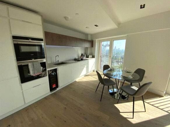 Property photo 1 of 6 Picture No. 09