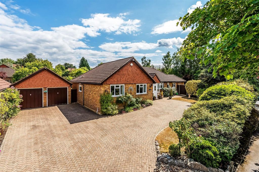Property photo 1 of 16 .Wells-Close-24.Jpg