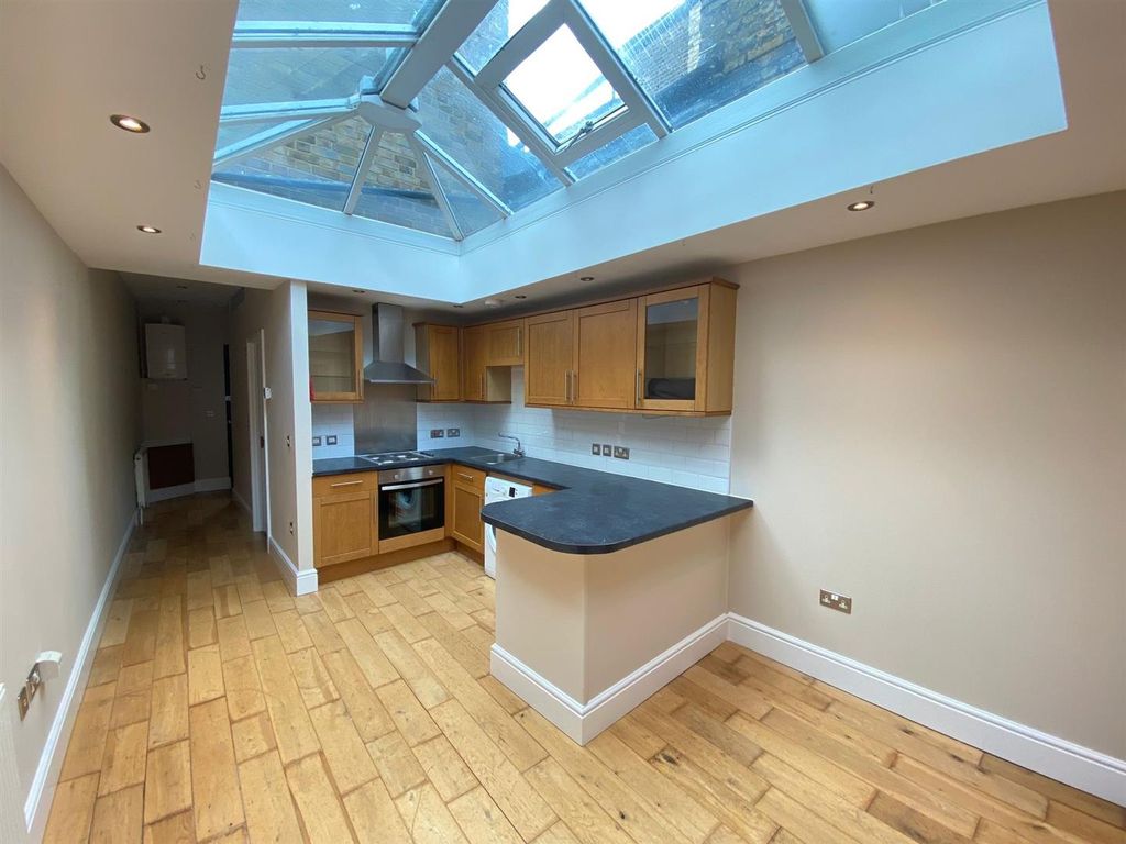 Property photo 2 of 7 Kitchen/ Diner