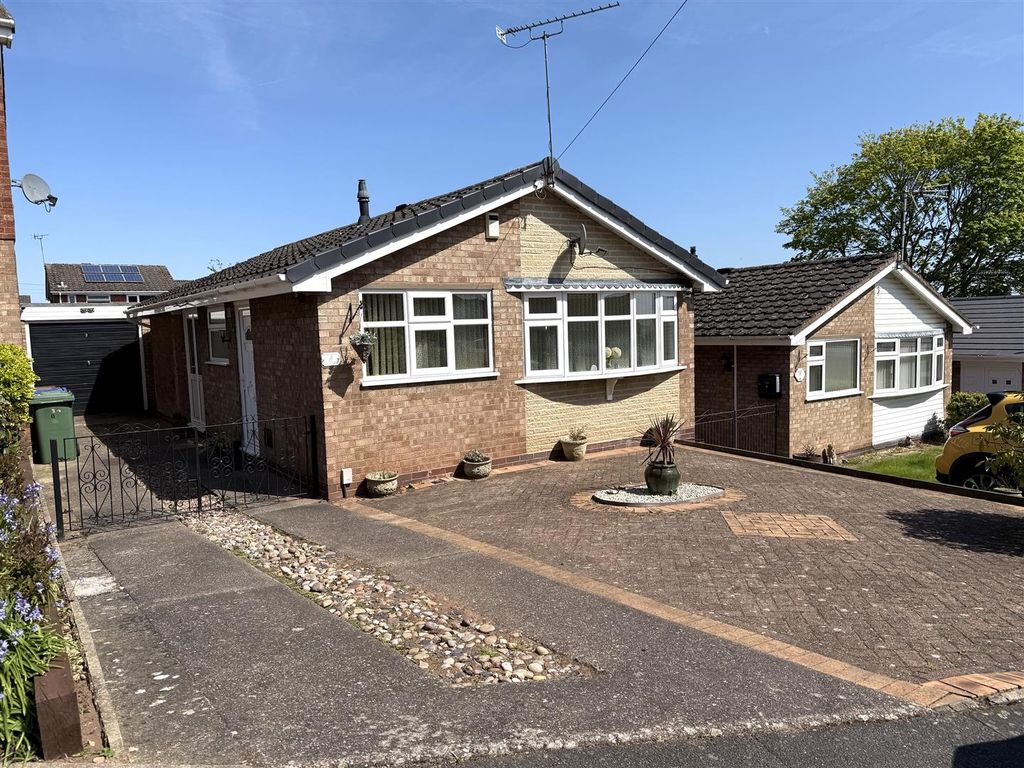 Property photo 1 of 15 8 Lanehead Walk.Jpeg