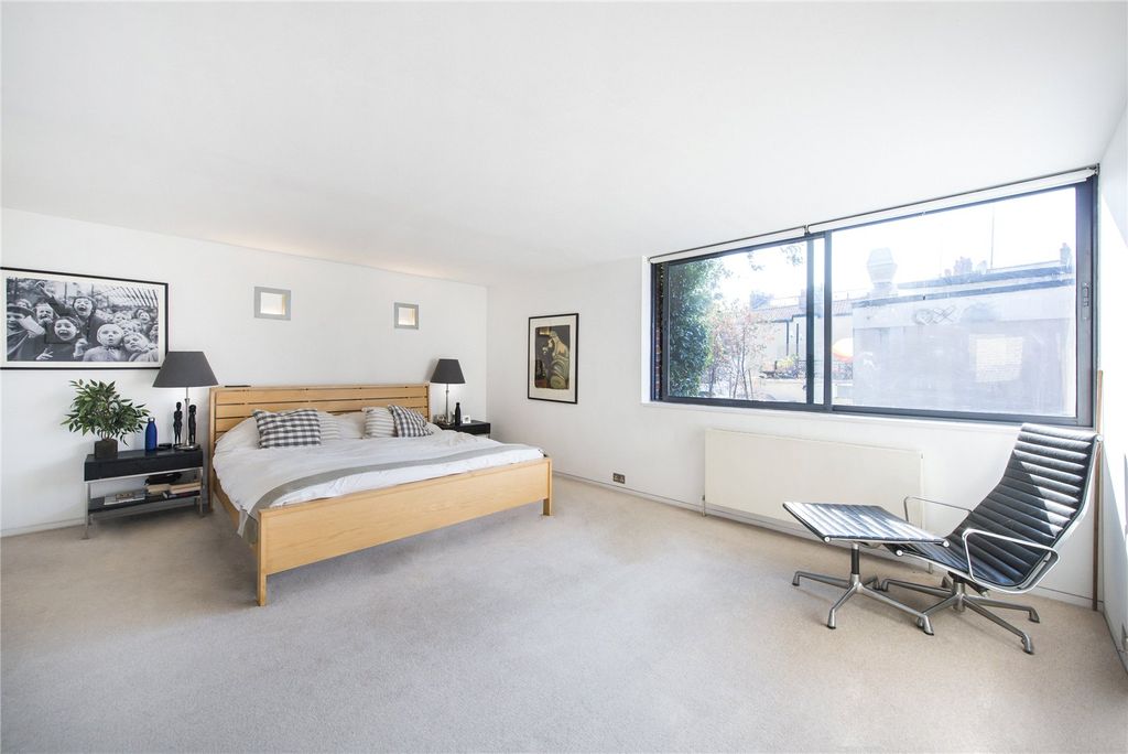 Additional image 5 of 5 bed detached house for saleHydes Place, Canonbury N1