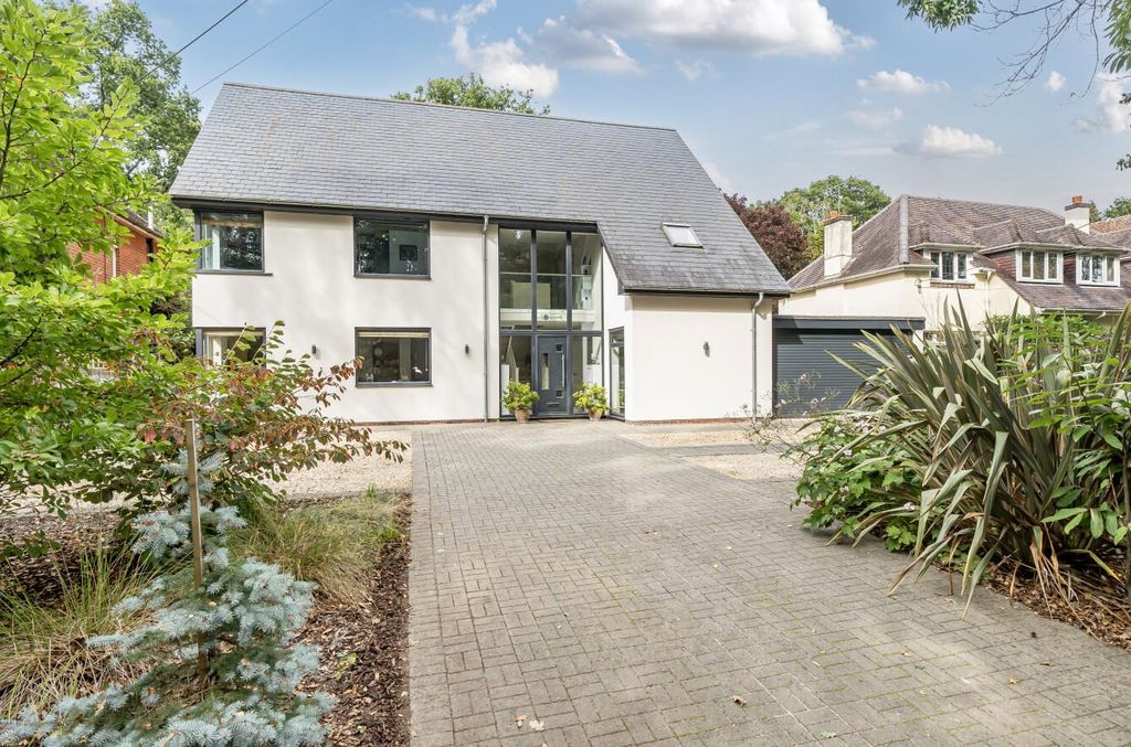 Property photo 1 of 43 1353270-43-68c0372Fdc4B9.Jpg
