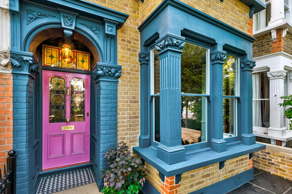 Property photo 3 of 30