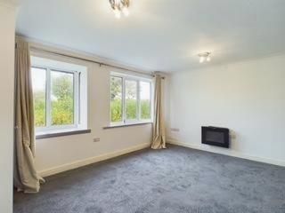 Property photo 3 of 9 Remove_Watermark_Image_20251024_134844.Png