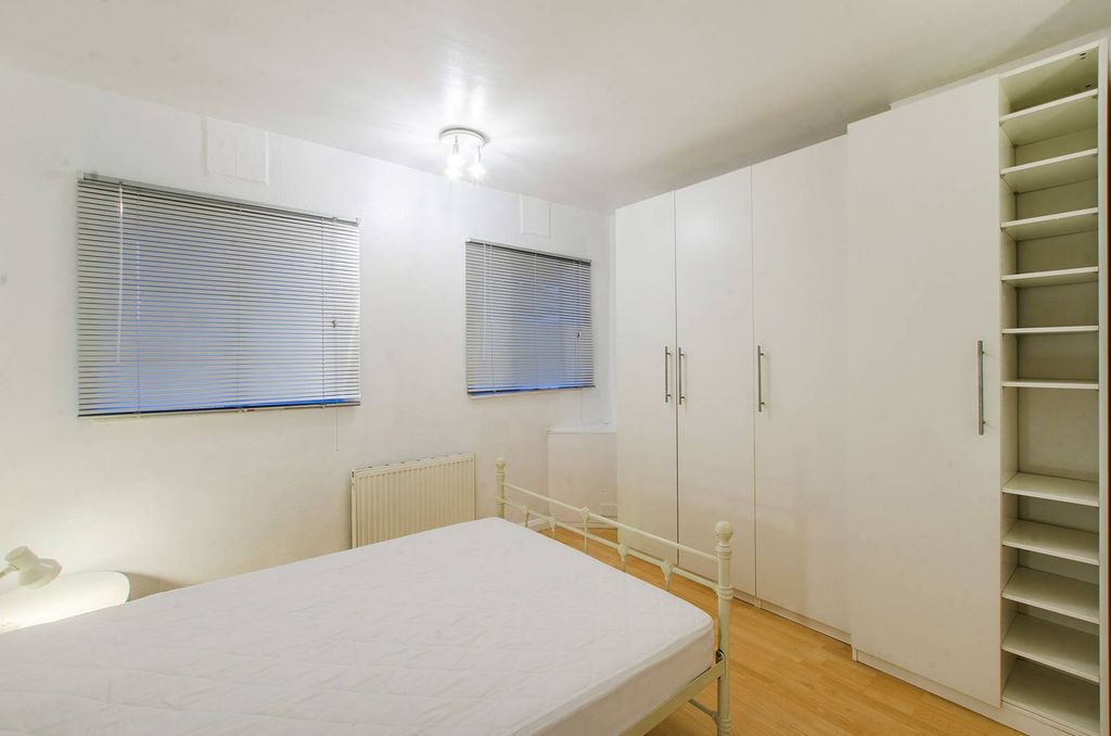 Property photo 3 of 6