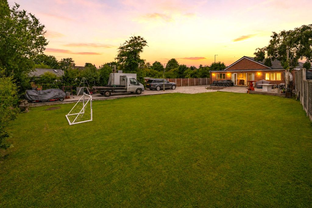 Property photo 1 of 46