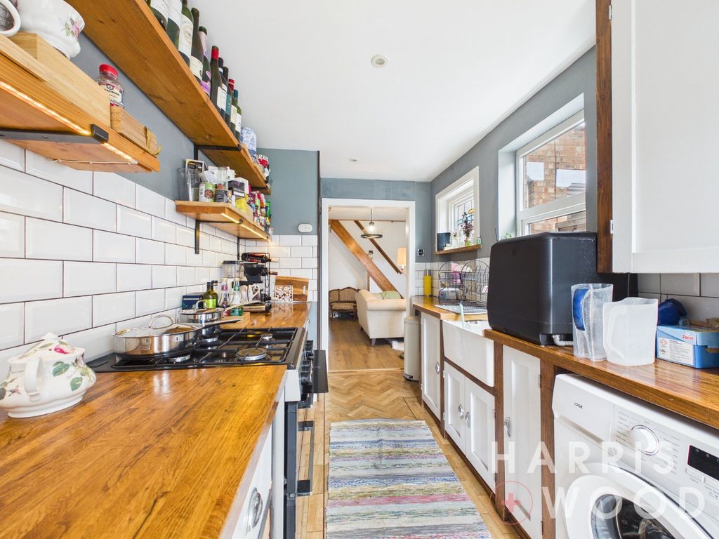 Property photo 3 of 15 5503773