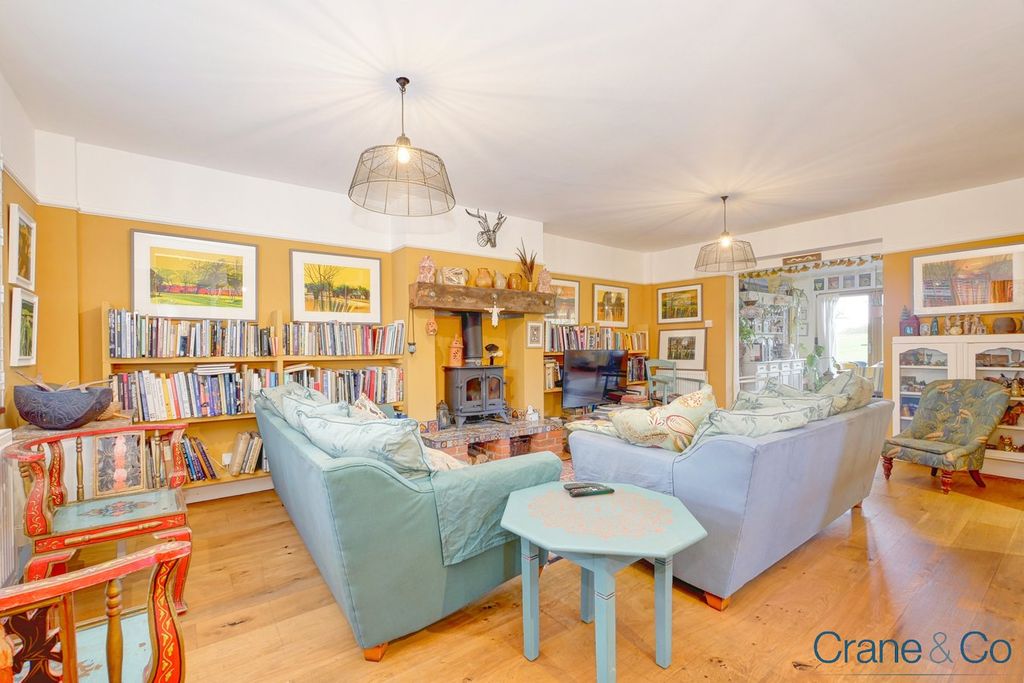 Property photo 3 of 30