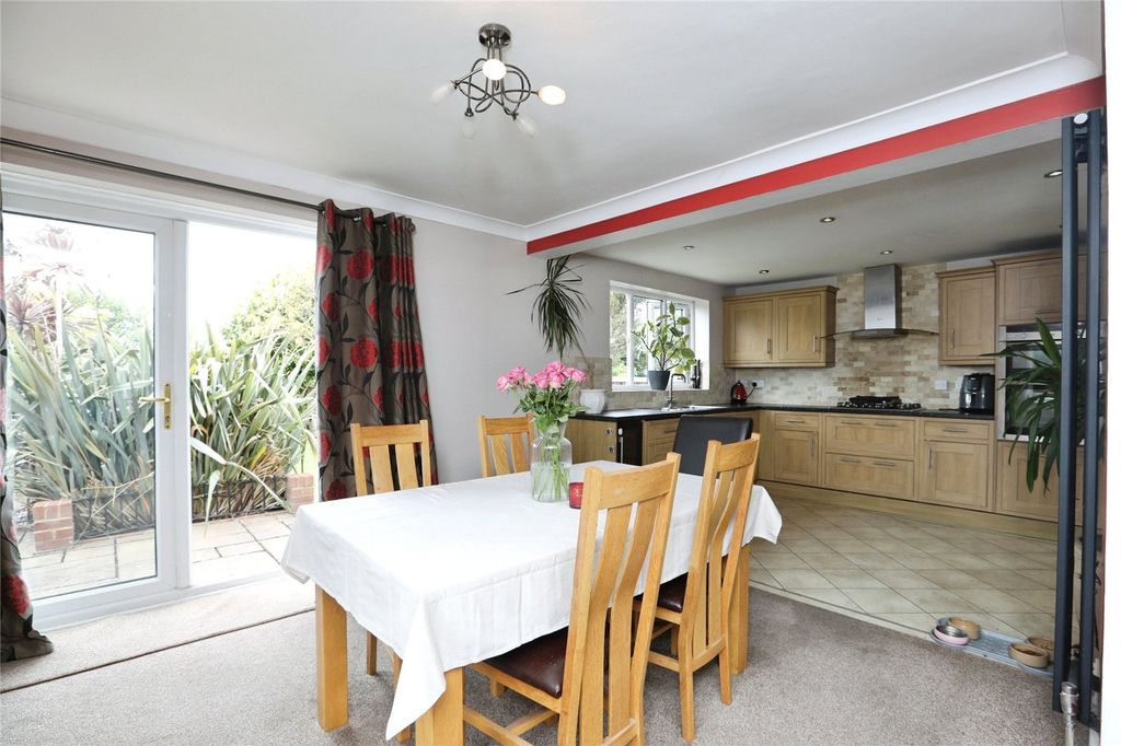 Property photo 1 of 19 Picture No. 01