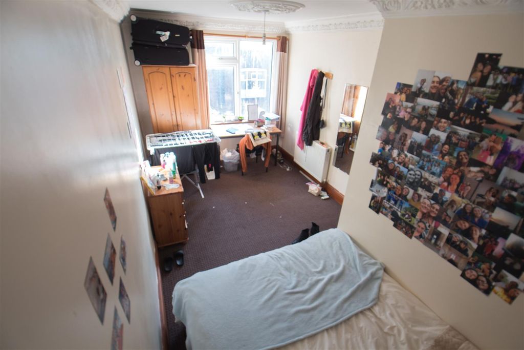 Property photo 2 of 10 Property Photo