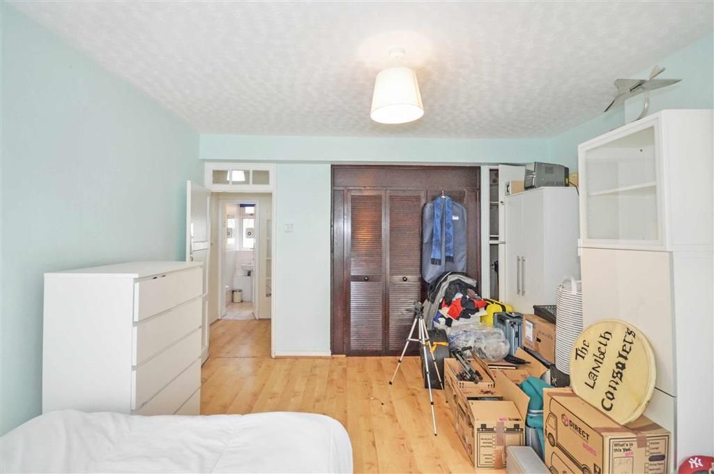 Property photo 3 of 5