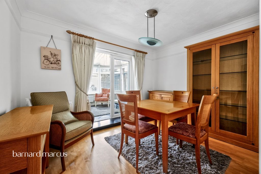 Property photo 3 of 23