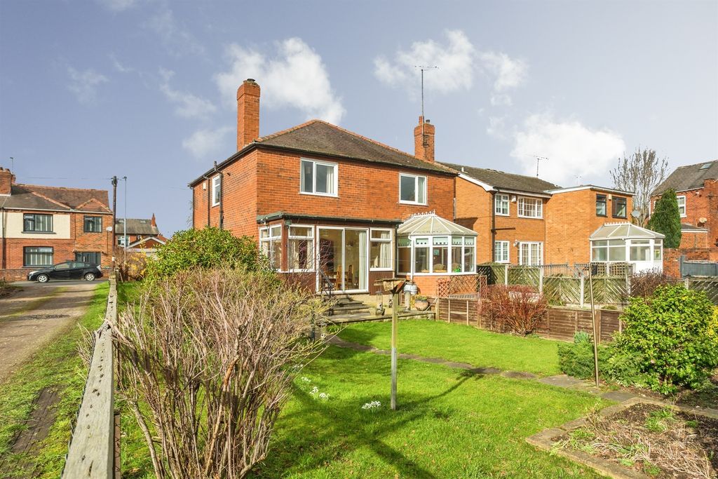 Property photo 3 of 14