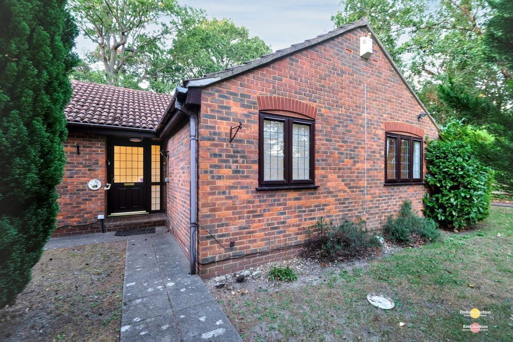 Property photo 3 of 19