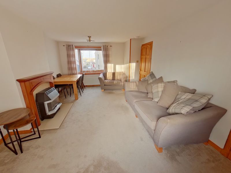 Property photo 2 of 7 Photo 7