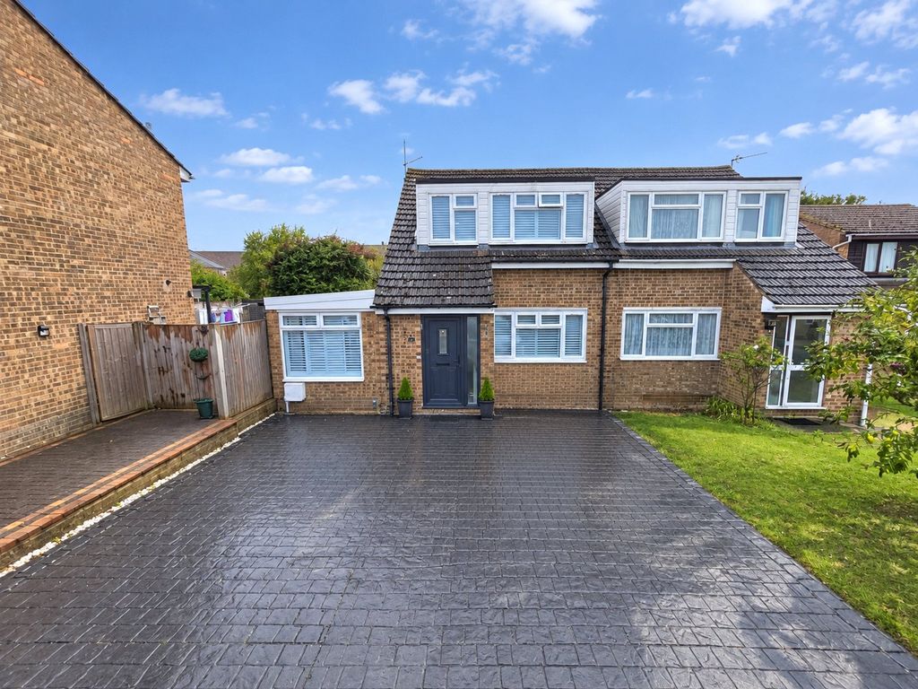 Property photo 1 of 29 Picture No. 32