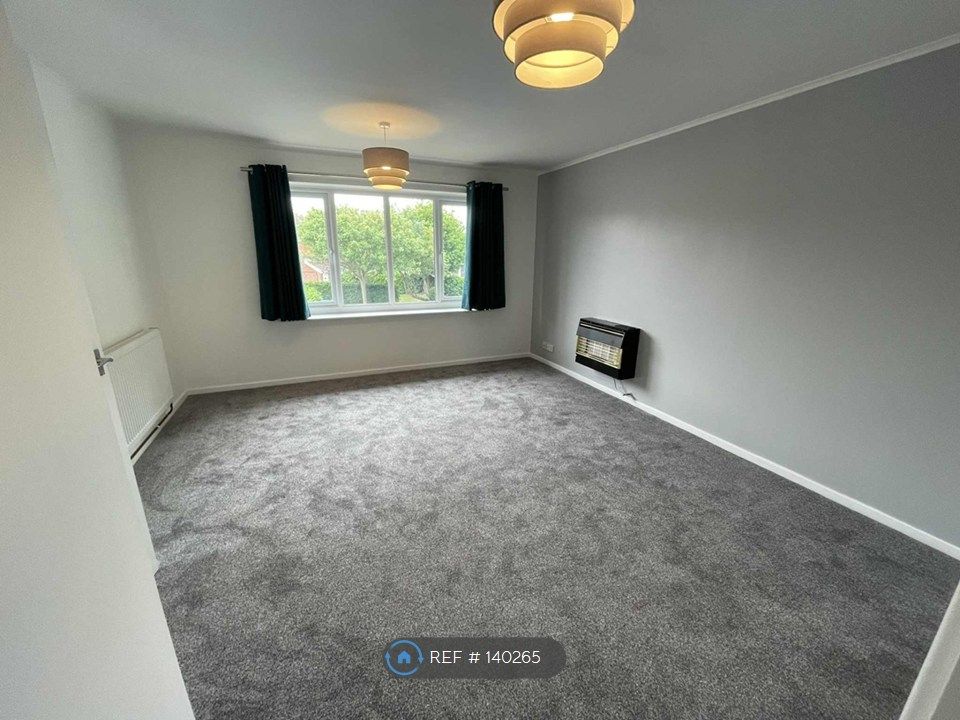 Property photo 3 of 4