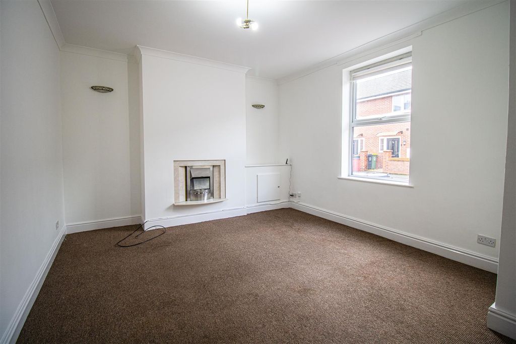 Property photo 2 of 7 Reception Room