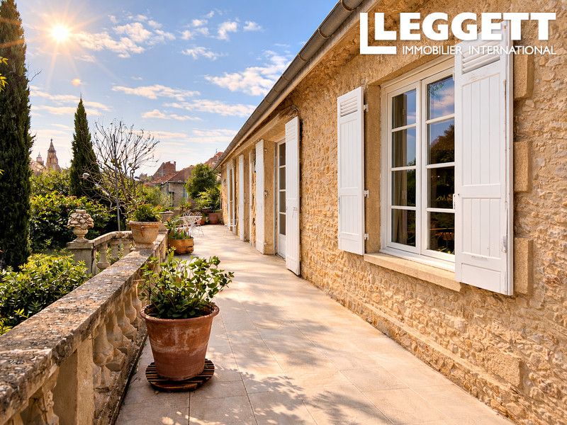 Property photo 3 of 10