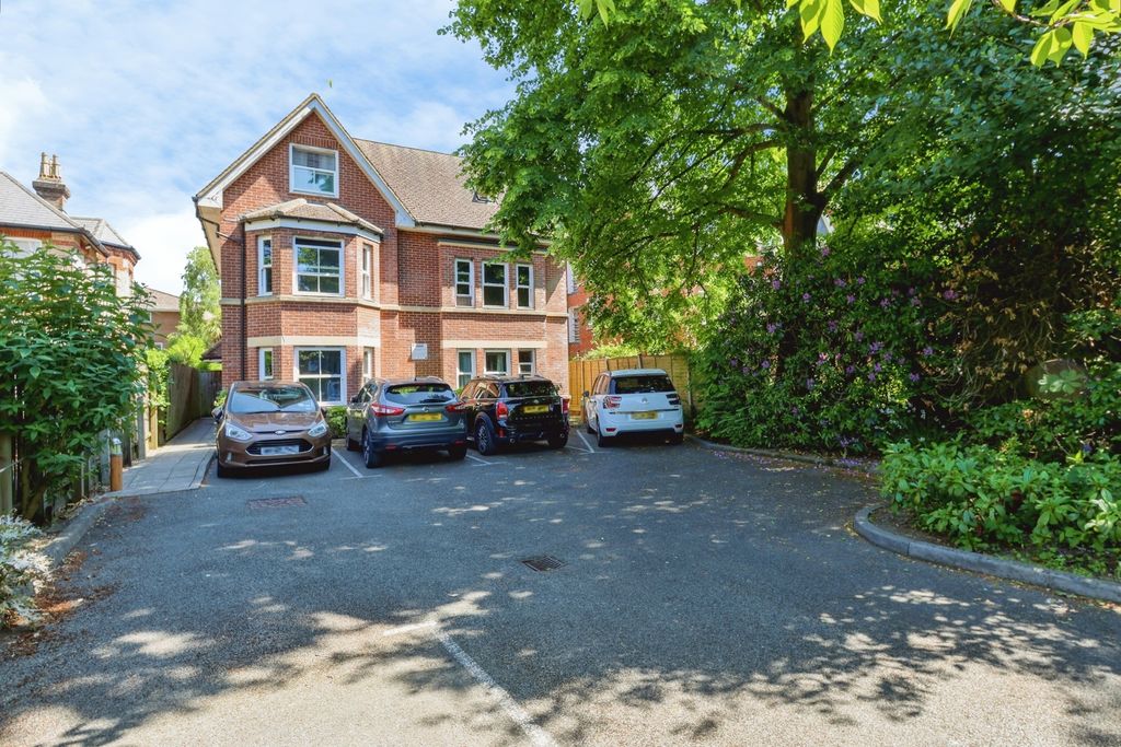Property photo 1 of 19 Pbox-Img.Jpg