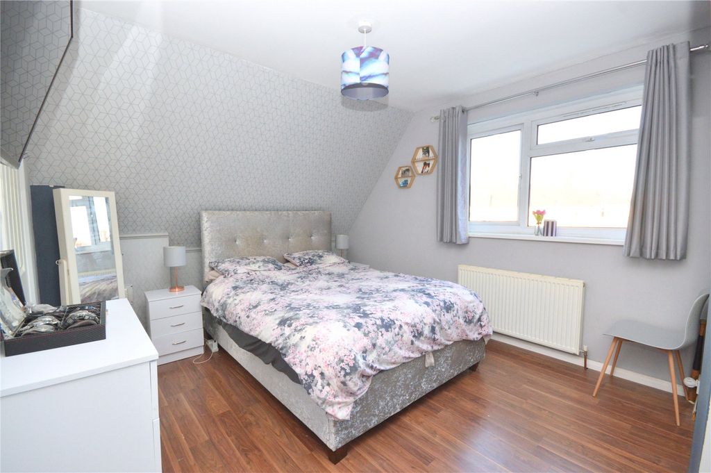 Property photo 2 of 13 Picture No. 06