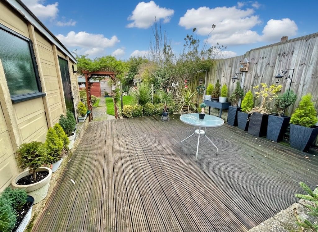 Property photo 2 of 10 4920151