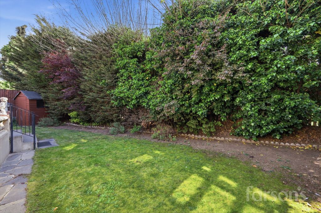 Additional image 16 of 3 bed semi-detached house for saleTemple Avenue, Dagenham RM8